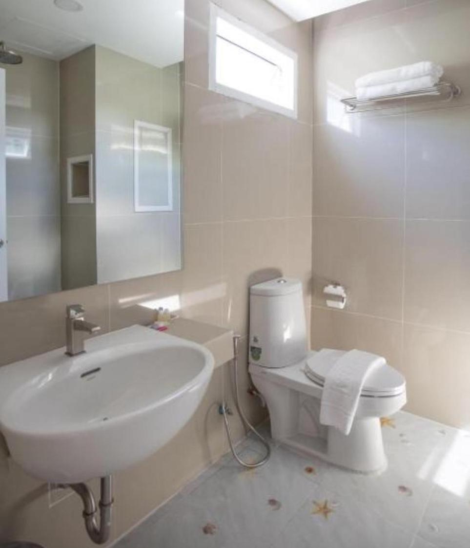 The Royal P Phuket - Sha Plus Exterior photo
